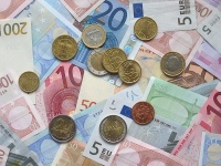 /en/file/show/Euro_coins_and_banknotes.jpg