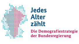 Logo: Demografiestrategie der Bundesregierung. Grafik: Karte von Deutschland bestehend aus mehrfarbigen Punkten. durch die farbliche Abhebung wird innerhalb der Grenzen die Alterspyramide abgebildet.