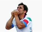 Alessandro Zanardi of Italy celebrates with his second gold medal 