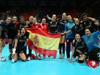 Spain celebrate after defeating Republic of Korea in the women's Handball bronze medal match