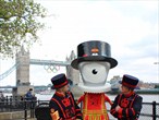 Mandeville makes new friends in London 