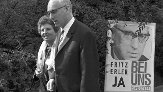 Fritz Erler und seine Frau Käthe 1965 auf dem Weg zum Wahllokal in Pforzheim.