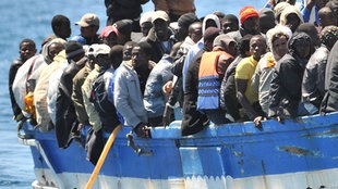 Flüchtlinge in Boot