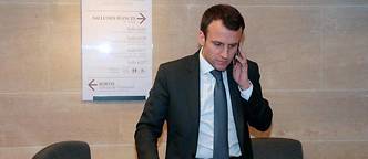Macron a répondu à plusieurs personnes appelant l&#039;Élysée vendredi. ©JACQUES DEMARTHON